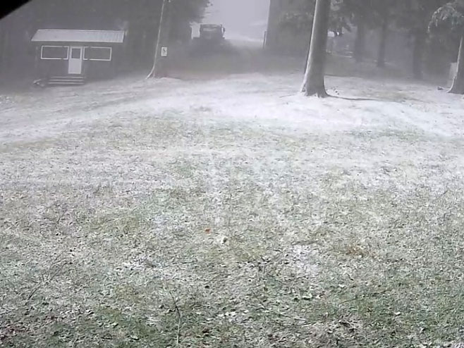 Bijeli se Kozara (foto: facebook.com/skijalistekozara) -