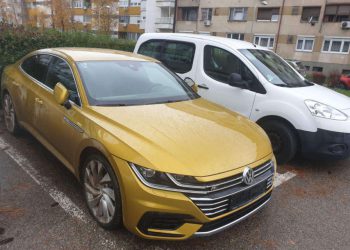 RASVJETLJENA KRAĐA Banjalučka policija pronašla ukradeni "arteon" (FOTO)