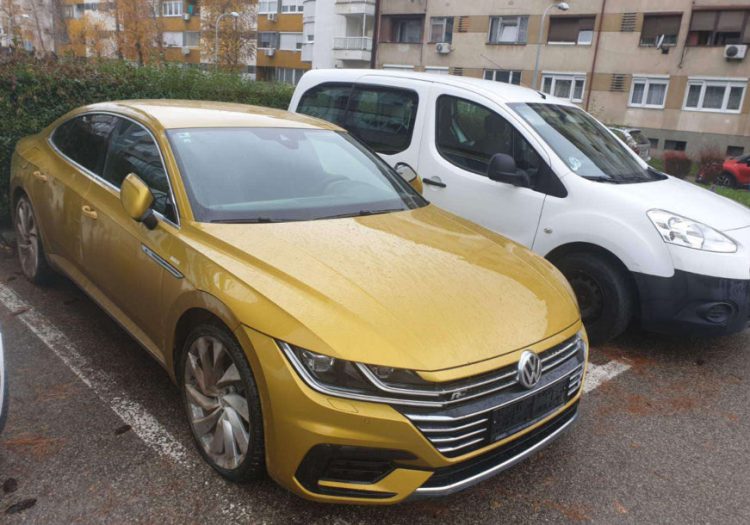 RASVJETLJENA KRAĐA Banjalučka policija pronašla ukradeni "arteon" (FOTO)