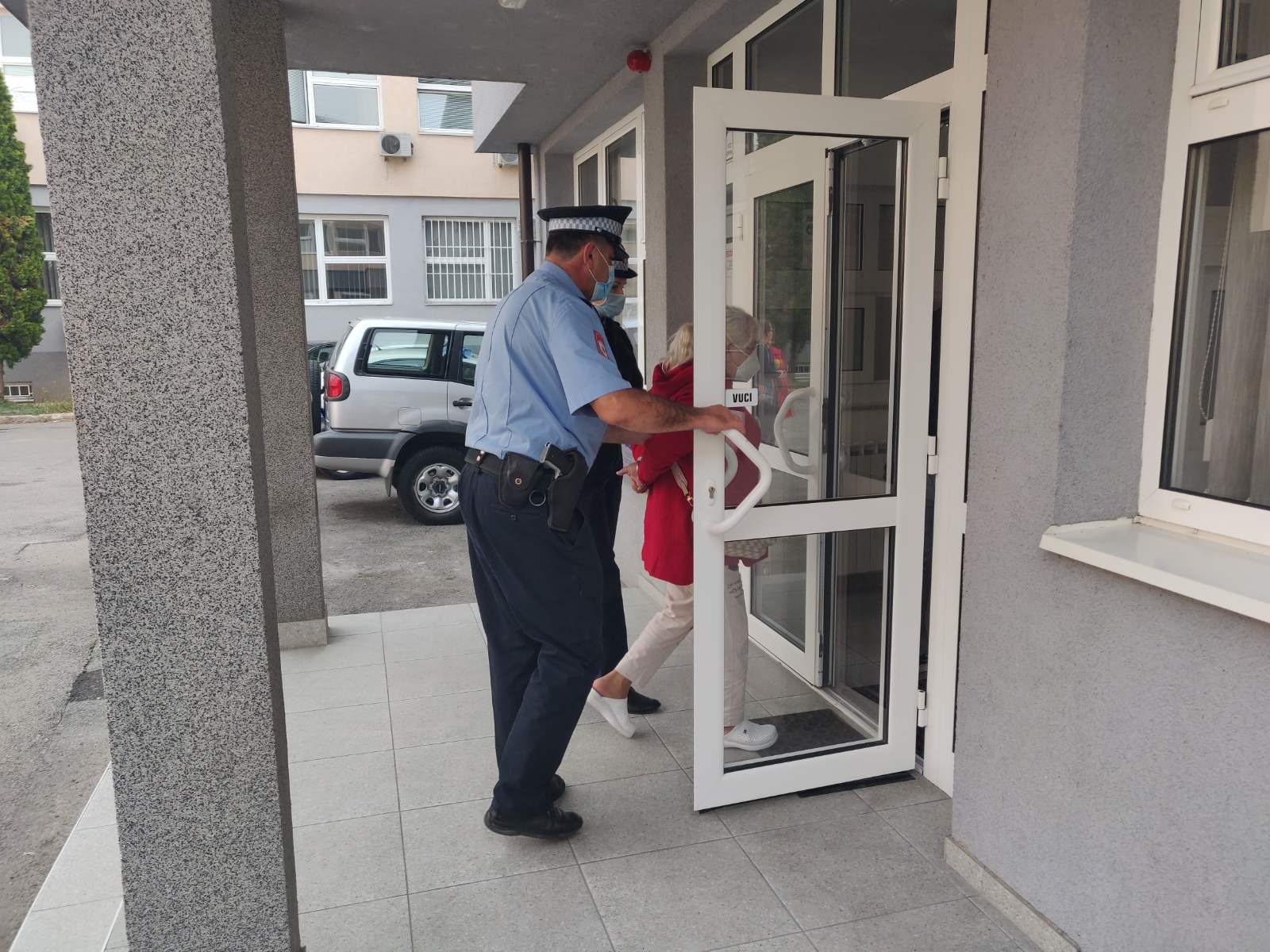 FOTO: USTUPLJENA FOTOGRAFIJA