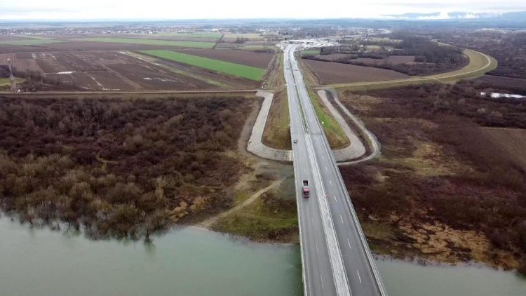 Most , Čatrnja, U , Granica, Hrvatska