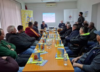 Poljoprivrednici u Novoj Topoli