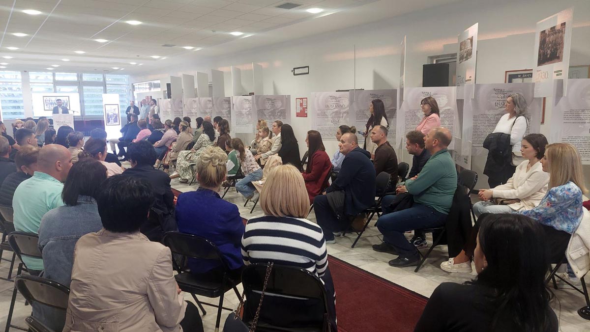 Vrbica, modna pista, djeca, Dario