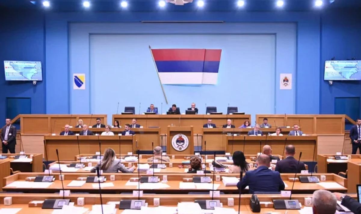 Foto: NSRS izglasala: Do tri godine zatvora za veličanje NDH i tzv. Armije BiH